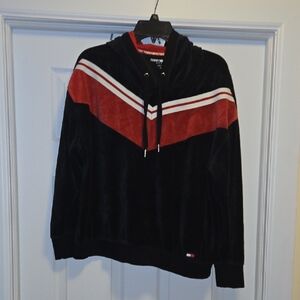 Tommy Hilfiger Men's Sweater in Black and Red